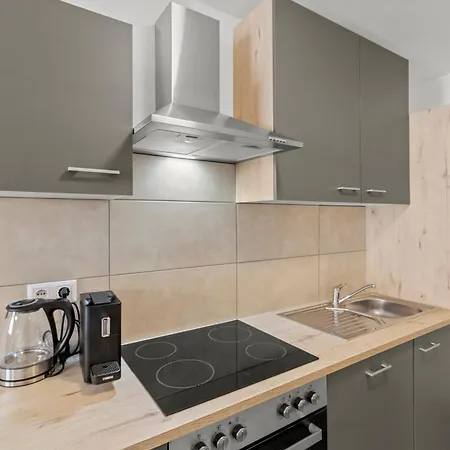 Farawayhomes Bruck An Der #3 * بروك أن دير مور